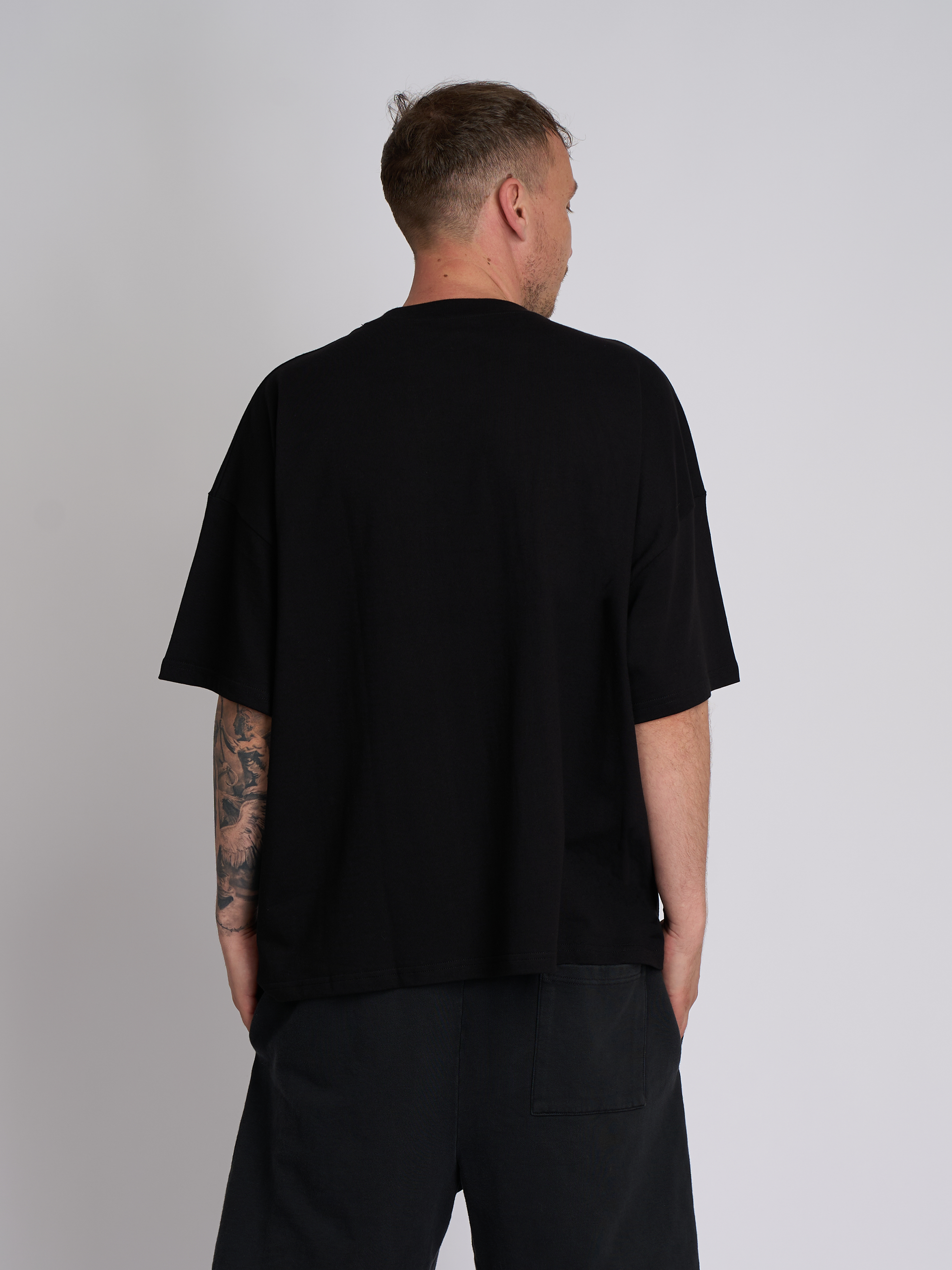 Tricou Black Boxy