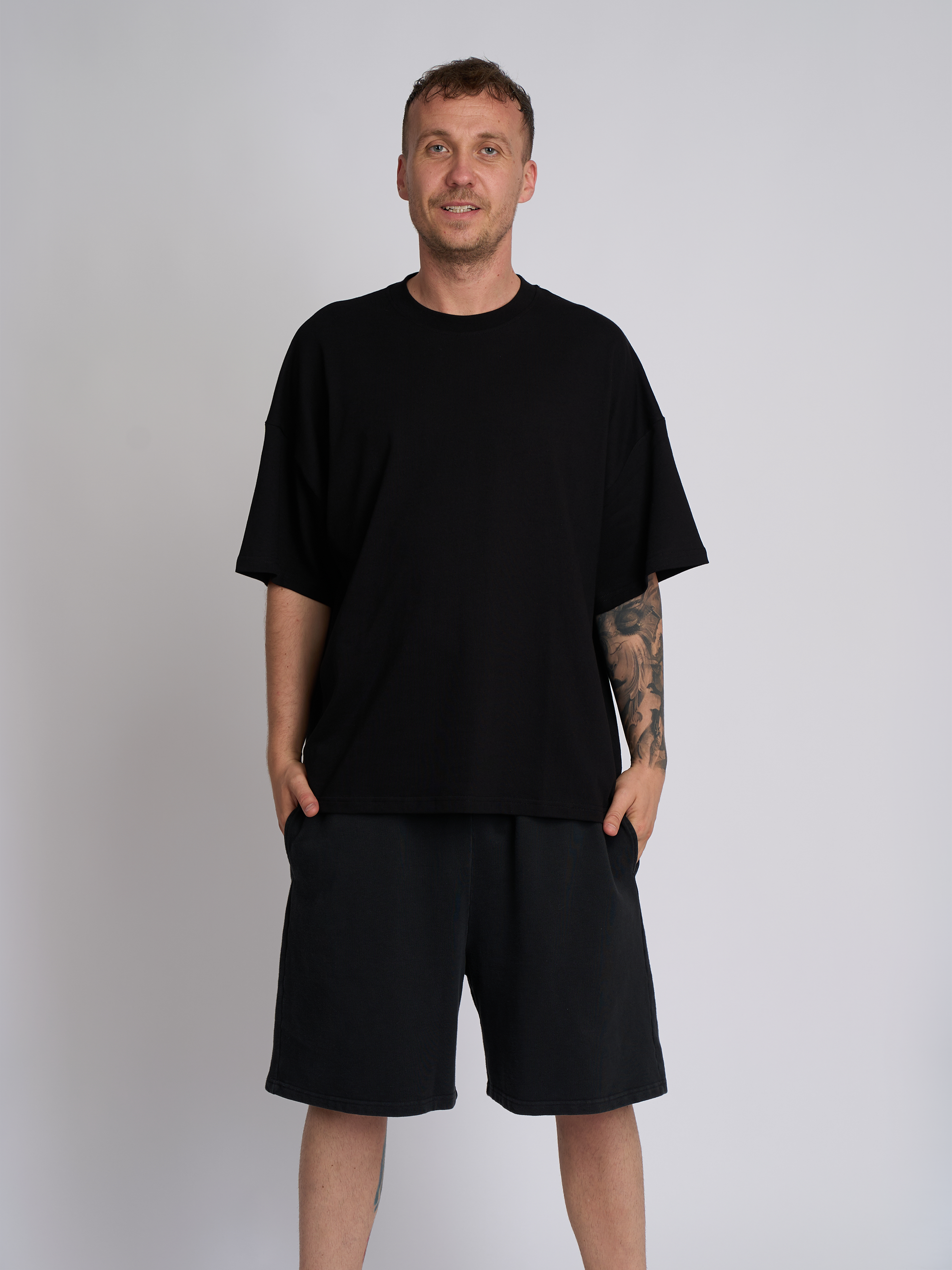Tricou Black Boxy